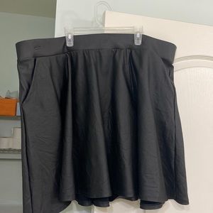 Torrid size 3 leather look skirt with pockets!